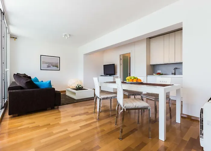 Hoplite 2br With Free Parking 扎达尔